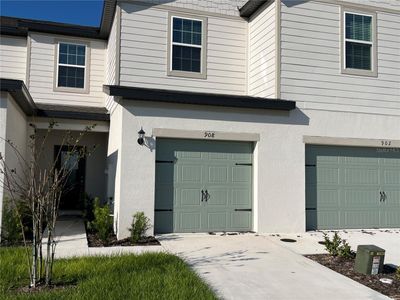 908 Poppy Lane, Townhouse with 3 bedrooms, 2 bathrooms and null parking in Dundee FL | Image 1