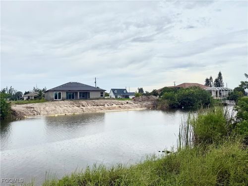 1722 Ne 1st Pl, Cape Coral, FL, 33909-5295 | Card Image