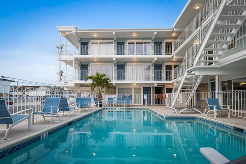 204-301 Ocean Ave, NORTH WILDWOOD, NJ, 08260-5947 | Card Image
