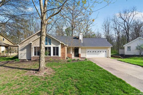 608 Fisher Street, Frankfort, IN, 46041-3400 | Card Image