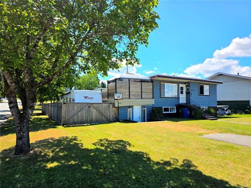 3810 Craig Rd, Port Alberni, BC, V9Y5Y8 | Card Image