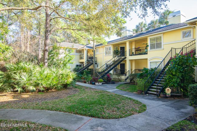202 - 1800 The Greens Way, Condo with 3 bedrooms, 2 bathrooms and null parking in Jacksonville Beach FL | Image 24
