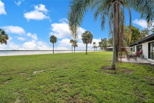90 Crescent Blvd, Sanford, FL, 32771-1529 | Card Image