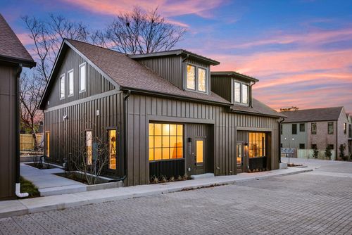 613 Richmond Bnd, Nashville, TN, 37206-3152 | Card Image