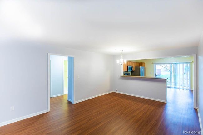 28460 Carlton Way Dr, Condo with 2 bedrooms, 2 bathrooms and null parking in Novi MI | Image 14