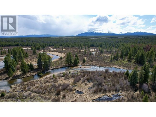 20101 20 Highway, House other with 3 bedrooms, 3 bathrooms and null parking in Nimpo Lake BC | Image 9