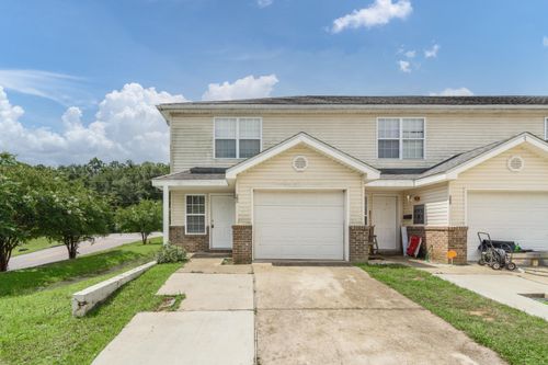 100-100 Corwin Dr, Crestview, FL, 32539-2957 | Card Image