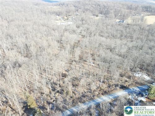 410 Buttermilk Rd, Williams Twp, PA, 18042-9536 | Card Image
