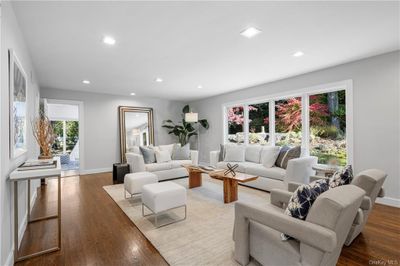 12 Split Tree Road, House other with 5 bedrooms, 3 bathrooms and null parking in Mamaroneck NY | Image 3