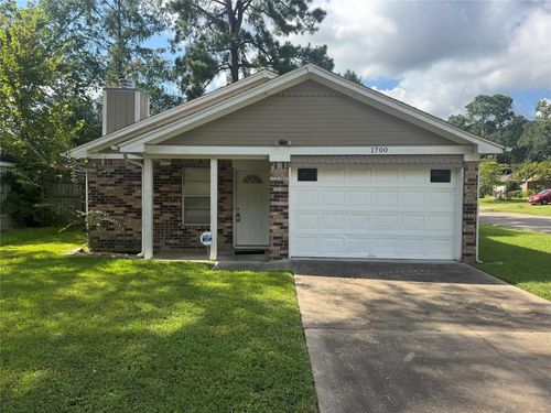 1700 Tyler St, Conroe, TX, 77301-4080 | Card Image