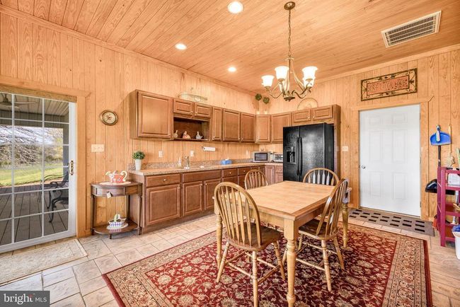 8371 Langhorne Rd, Home with 3 bedrooms, 3 bathrooms and null parking in Scottsville VA | Image 41