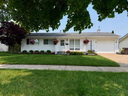 1307 South Dr, Mt. Pleasant, MI, 48858-3236 | Card Image