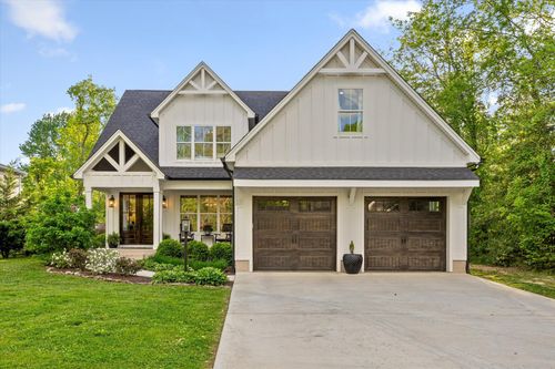 2007 Walnut Street, Signal Mountain, TN, 37377 | Card Image