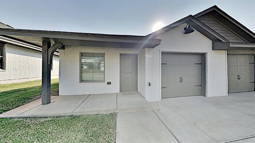 11502 N Lincoln Blvd, Oklahoma City, OK, 73114-7600 | Card Image