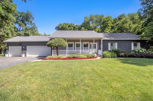 4894 Walkers Ridge Rd, Kalamazoo, MI, 49009-7023 | Card Image