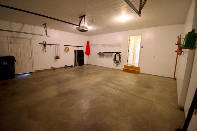 8187 State Road 229, House other with 3 bedrooms, 4 bathrooms and null parking in Metamora IN | Image 19