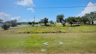 6662 Highway 35, Home with 0 bedrooms, 0 bathrooms and null parking in Rockport TX | Image 1