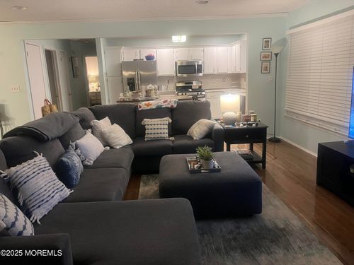 182 Tulip Ln, Freehold, NJ, 07728-4098 | Card Image