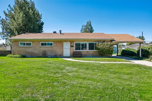 9956 Aster Ln, Sandy, UT, 84094-3917 | Card Image
