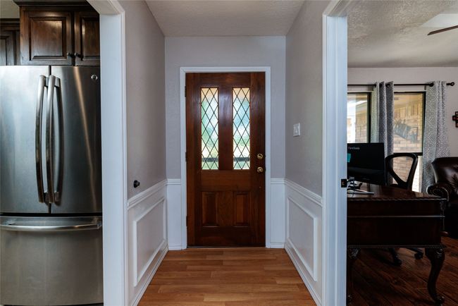Front Entry | Image 8
