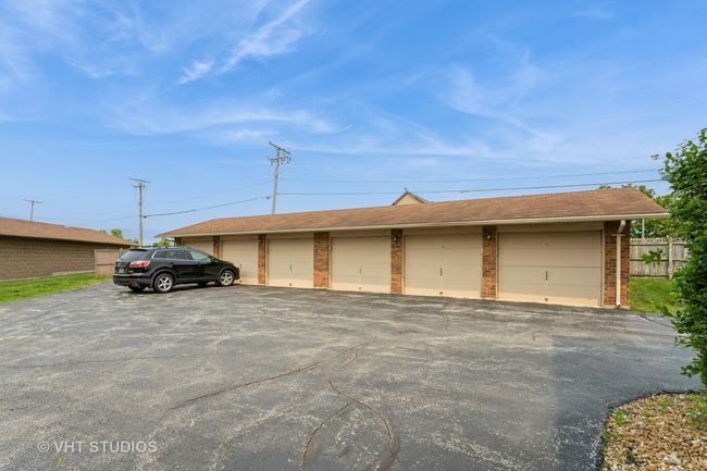 APT-2S - 16807 81 St Ave, Condo with 2 bedrooms, 2 bathrooms and 2 parking in Tinley Park IL | Image 18