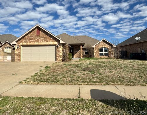5125 Sw 123rd St, Oklahoma City, OK, 73173-8612 | Card Image