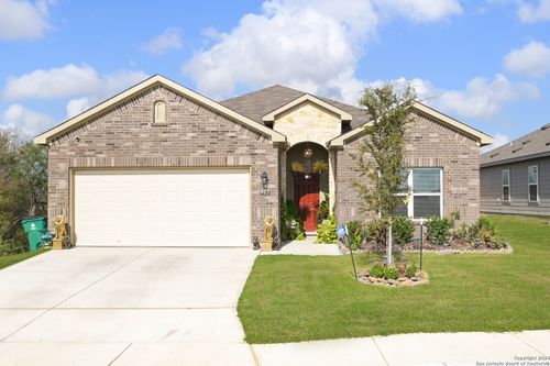 3424 Sky Pl, Seguin, TX, 78155-0086 | Card Image