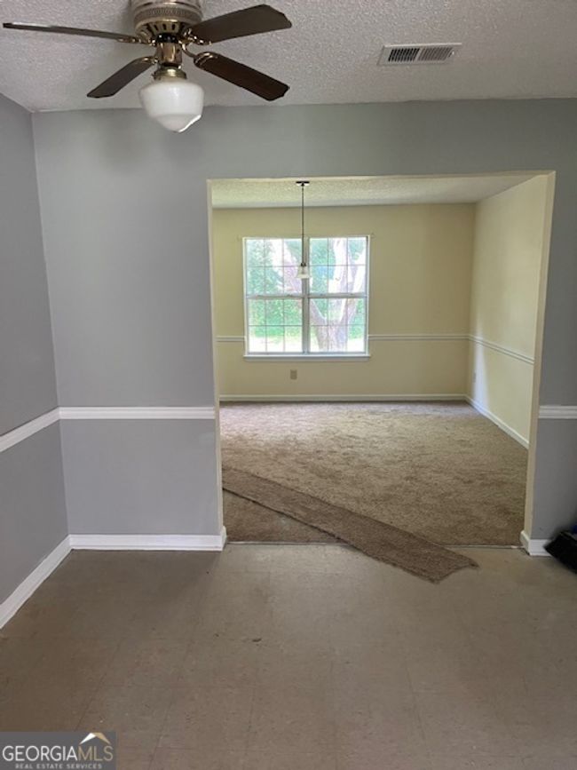 6468 Berryvale Dr, House other with 3 bedrooms, 3 bathrooms and 2 parking in Lithonia GA | Image 6