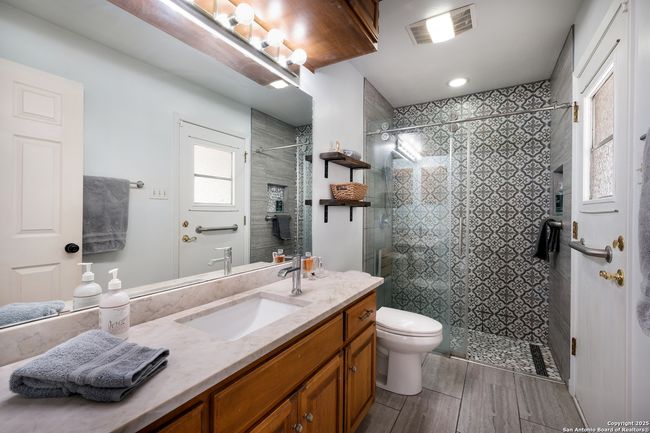 251 Fawn Ln, House other with 3 bedrooms, 2 bathrooms and null parking in Spring Branch TX | Image 15