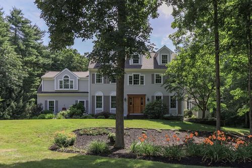 71 Wintergreen Ln, Groton, MA, 01450-4220 | Card Image