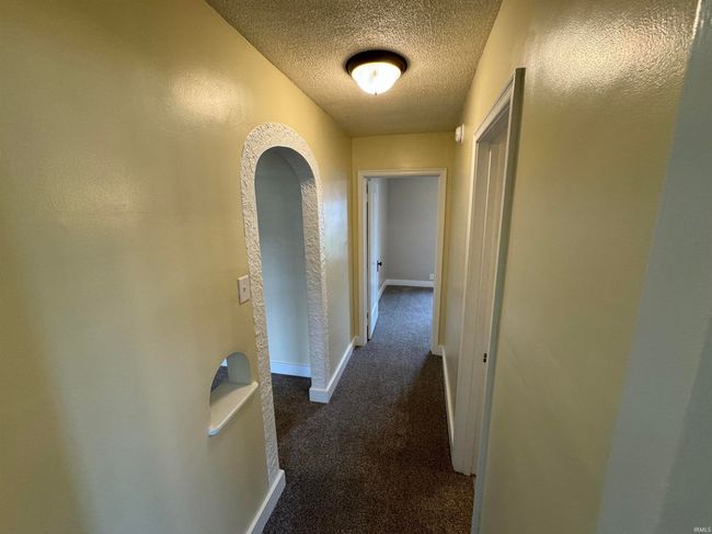 528 E Main St, House other with 3 bedrooms, 2 bathrooms and null parking in Gas City IN | Image 25