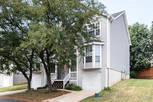 1603 Whispering Creek Dr, Ballwin, MO, 63021-8477 | Card Image