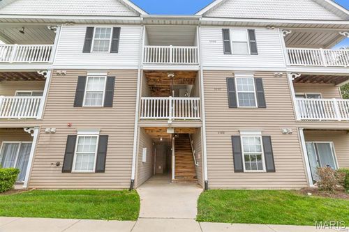 4200 Spring Creek Ln, O Fallon, MO, 63368-7491 | Card Image