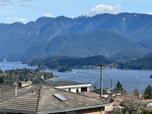 26 Holdom Ave, Burnaby, BC, V5B3T7 | Card Image