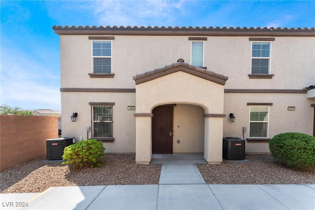 Limekin Cir, Las Vegas, NV 89115