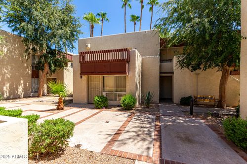 232-3828 N 32nd St, Phoenix, AZ, 85018-4932 | Card Image
