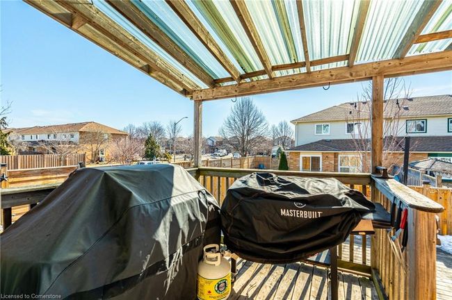 2 Bronte Crt, Townhouse with 4 bedrooms, 4 bathrooms and 3 parking in Dundas ON | Image 33
