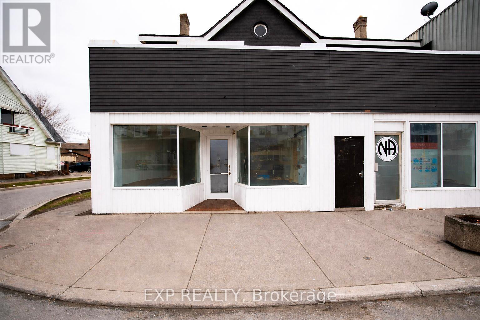 Commercial Sale in St. Catharines (Downtown) 4