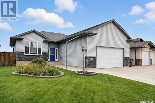 112 Ewles Pl, Martensville, SK, S0K2T2 | Card Image