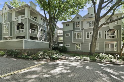 204-700 Bishops Park Dr, Raleigh, NC, 27605-1250 | Card Image