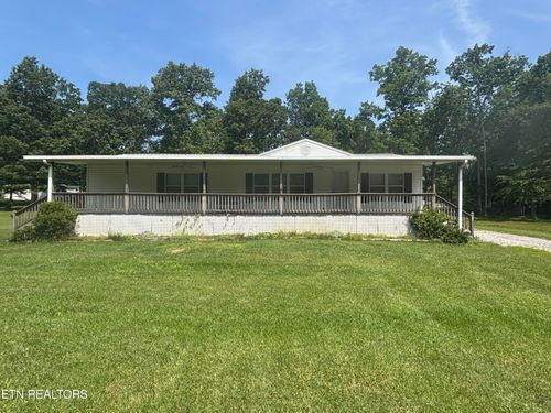 4044 Saponac Dr, Crossville, TN, 38572-6117 | Card Image