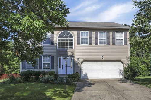 49 Knights Bridge Dr W, Pickerington, OH, 43147-9667 | Card Image