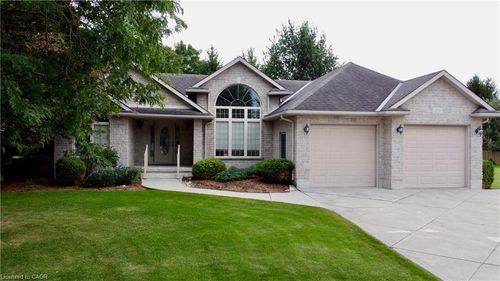 380 Bell St, Palmerston, ON, N0G2P0 | Card Image