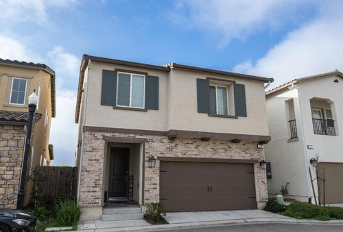 118 Mission Dr S, Madera, CA, 93636-8186 | Card Image