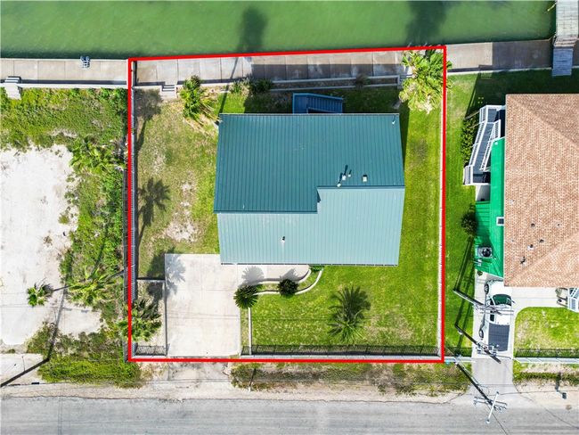 110 Bayshore Dr, House other with 2 bedrooms, 2 bathrooms and 3 parking in Ingleside TX | Image 39