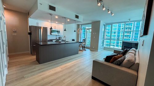 702-168 Esplanade E, North Vancouver, BC, V7L4X8 | Card Image
