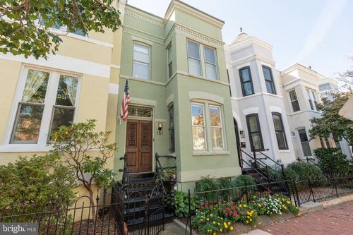 151 E St Se, WASHINGTON, DC, 20003-2614 | Card Image