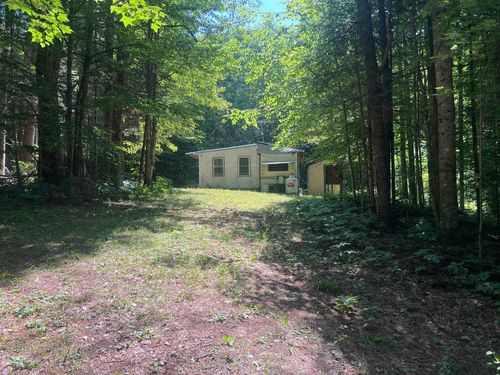 325 Quint Rd, South Ryegate, VT, 05069-8985 | Card Image