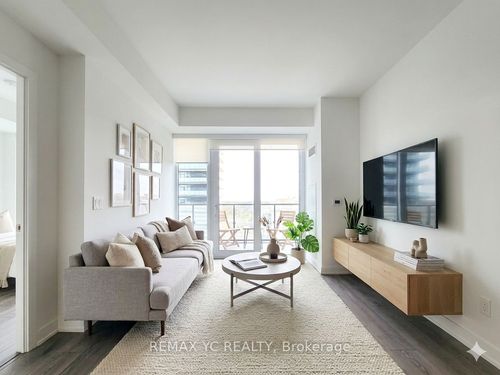 1407-95 Oneida Cres, Richmond Hill, ON, L4B0H5 | Card Image