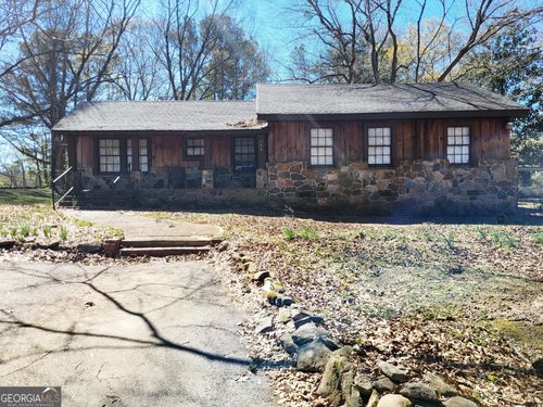 104 Jarrett St, Valley, AL, 36854-4213 | Card Image